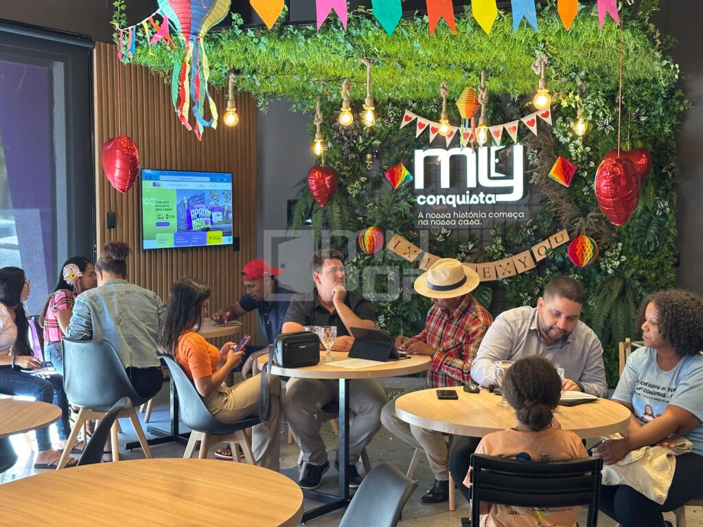 O evento Arraiá dos Apaixonados da MyPop reuniu dezenas de pessoas em um só sábado: 22 famílias realizam o sonho da casa própria 6 3cdafae7 b52a 476e aceb b43ecabd6f71 -